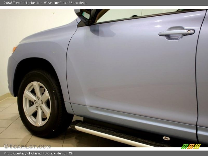 Wave Line Pearl / Sand Beige 2008 Toyota Highlander