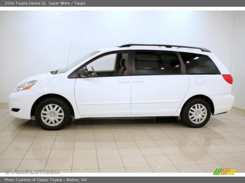 Super White / Taupe 2009 Toyota Sienna LE