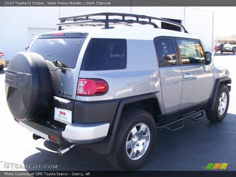 Silver Fresco Metallic / Dark Charcoal 2010 Toyota FJ Cruiser