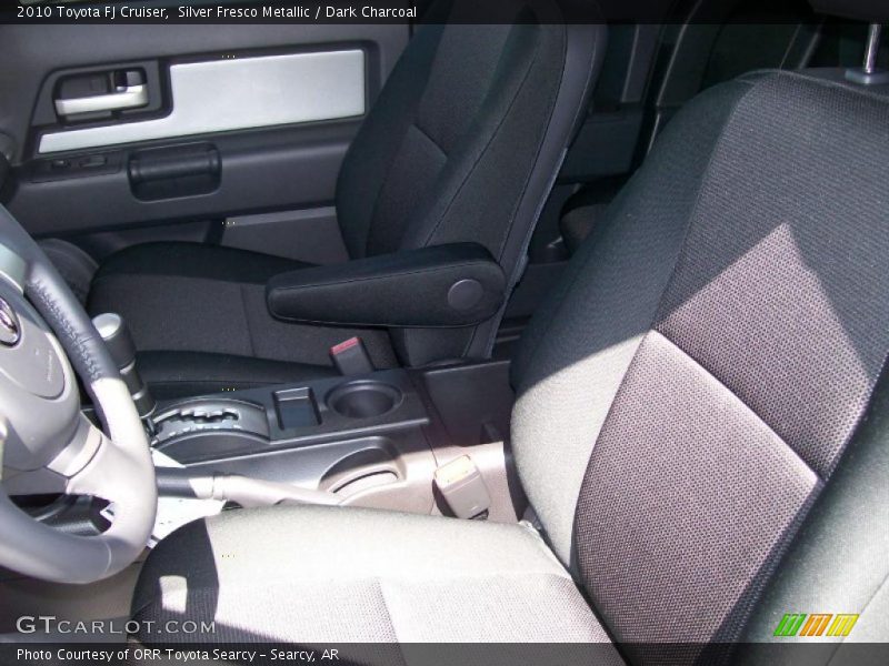 Silver Fresco Metallic / Dark Charcoal 2010 Toyota FJ Cruiser