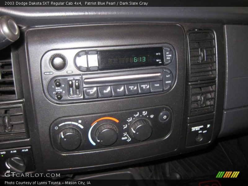 Patriot Blue Pearl / Dark Slate Gray 2003 Dodge Dakota SXT Regular Cab 4x4