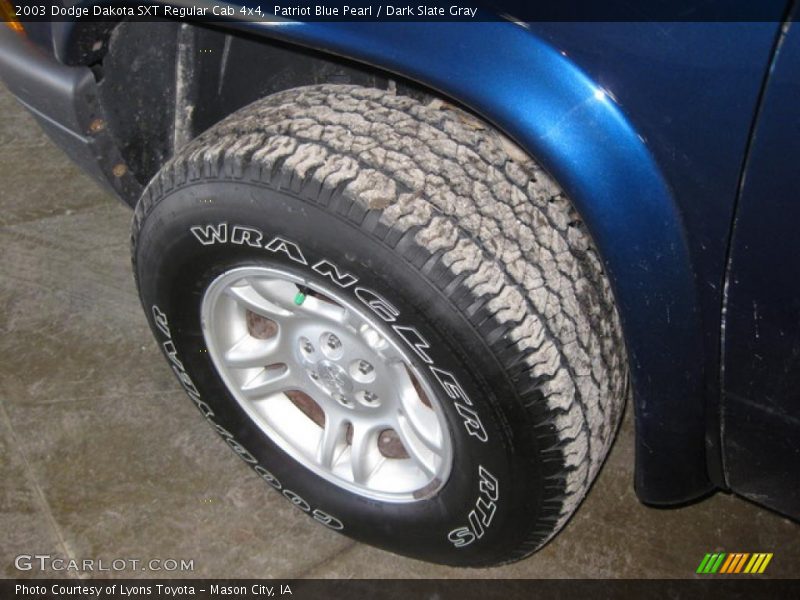 Patriot Blue Pearl / Dark Slate Gray 2003 Dodge Dakota SXT Regular Cab 4x4