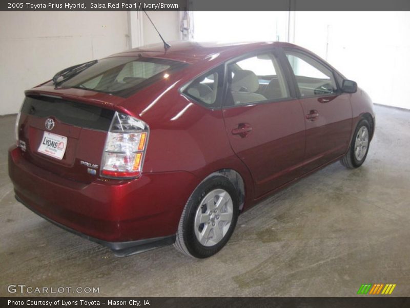Salsa Red Pearl / Ivory/Brown 2005 Toyota Prius Hybrid