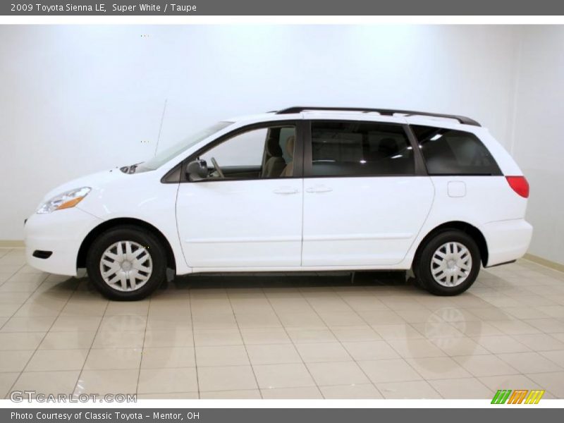 Super White / Taupe 2009 Toyota Sienna LE