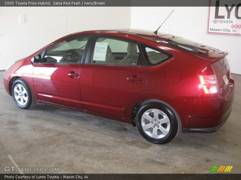 Salsa Red Pearl / Ivory/Brown 2005 Toyota Prius Hybrid