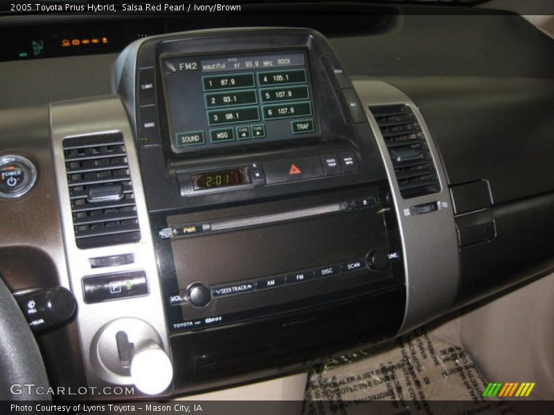 Salsa Red Pearl / Ivory/Brown 2005 Toyota Prius Hybrid