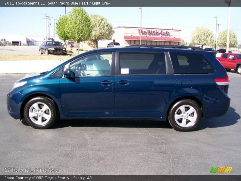 South Pacific Blue Pearl / Light Gray 2011 Toyota Sienna LE