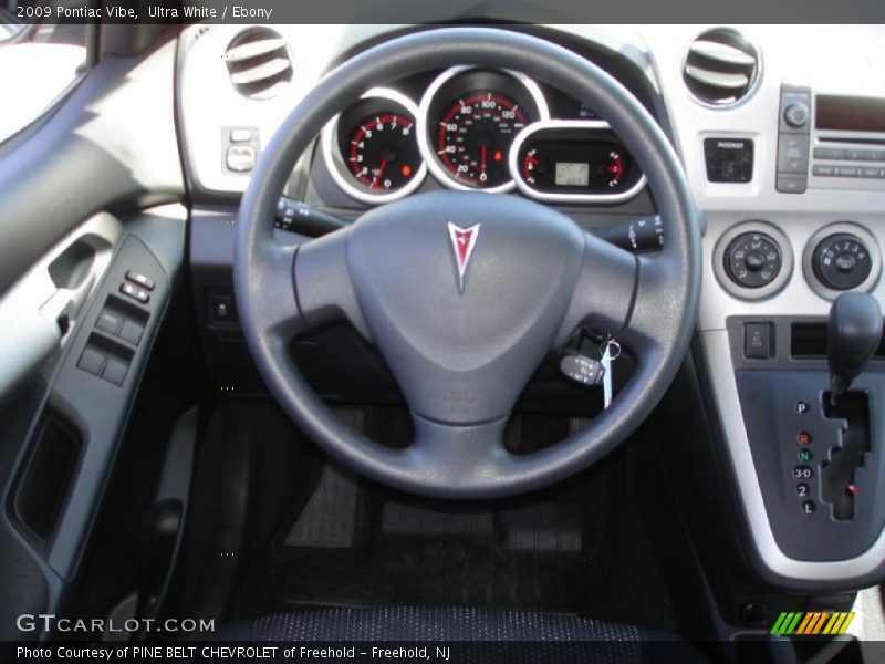 Ultra White / Ebony 2009 Pontiac Vibe