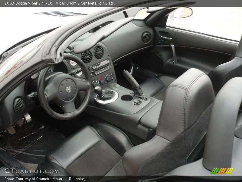 Viper Bright Silver Metallic / Black 2003 Dodge Viper SRT-10