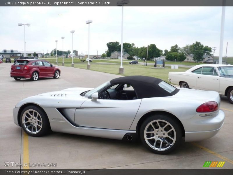 Viper Bright Silver Metallic / Black 2003 Dodge Viper SRT-10
