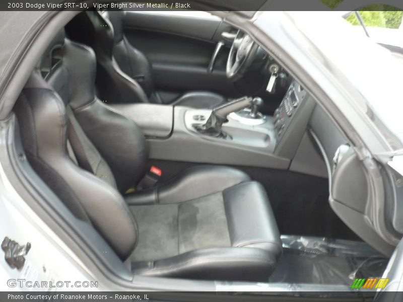 Viper Bright Silver Metallic / Black 2003 Dodge Viper SRT-10