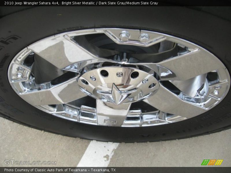 Bright Silver Metallic / Dark Slate Gray/Medium Slate Gray 2010 Jeep Wrangler Sahara 4x4