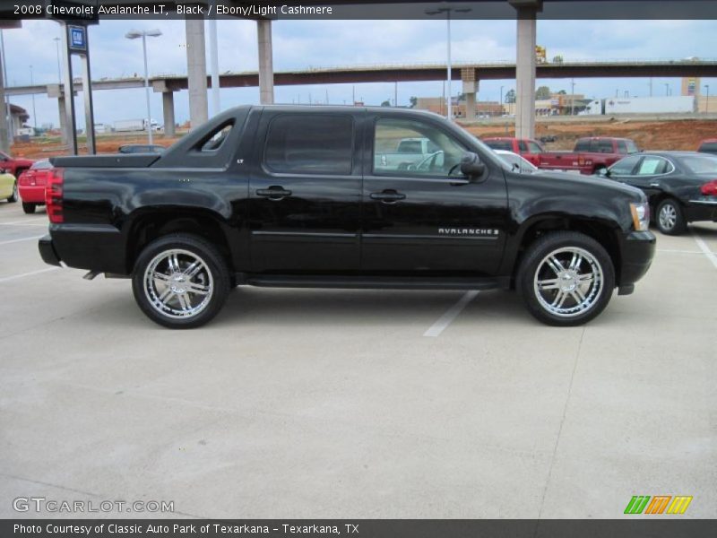 Black / Ebony/Light Cashmere 2008 Chevrolet Avalanche LT