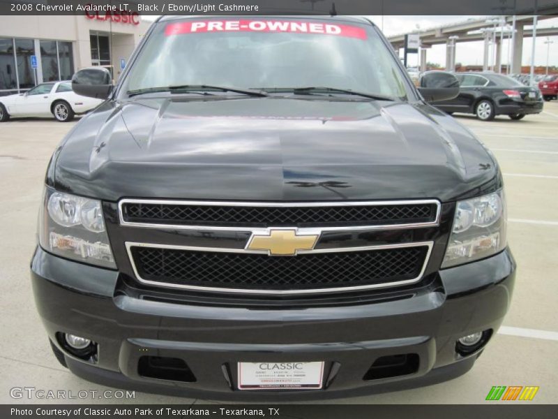 Black / Ebony/Light Cashmere 2008 Chevrolet Avalanche LT