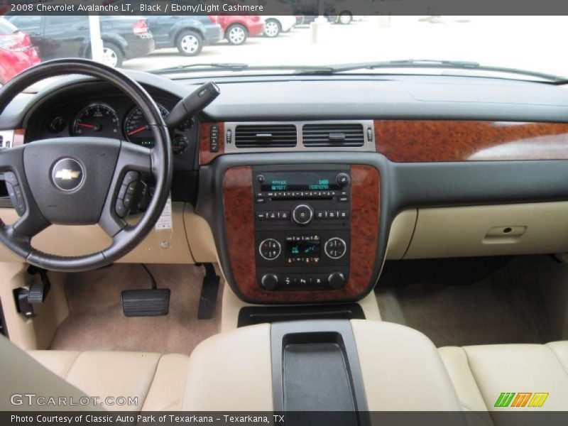 Black / Ebony/Light Cashmere 2008 Chevrolet Avalanche LT