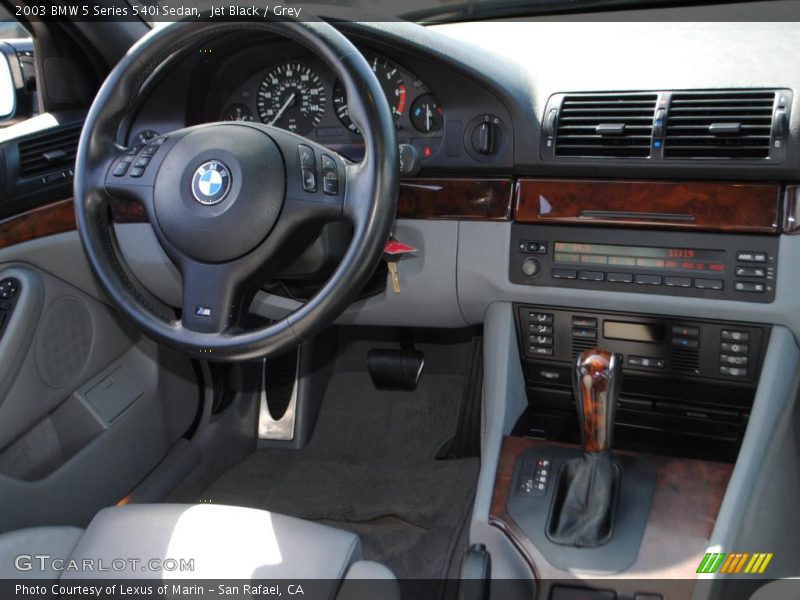 Jet Black / Grey 2003 BMW 5 Series 540i Sedan