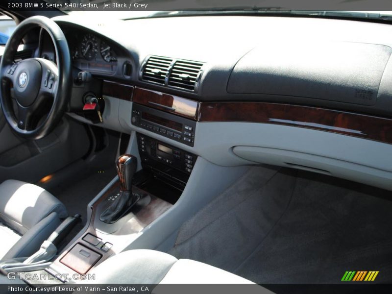Jet Black / Grey 2003 BMW 5 Series 540i Sedan