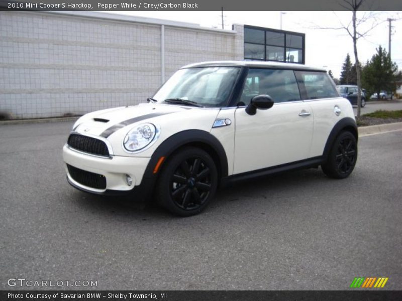 Pepper White / Grey/Carbon Black 2010 Mini Cooper S Hardtop