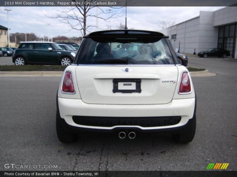 Pepper White / Grey/Carbon Black 2010 Mini Cooper S Hardtop