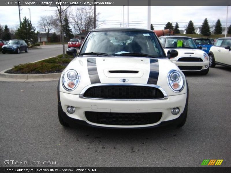 Pepper White / Grey/Carbon Black 2010 Mini Cooper S Hardtop