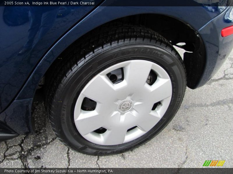 Indigo Ink Blue Pearl / Dark Charcoal 2005 Scion xA