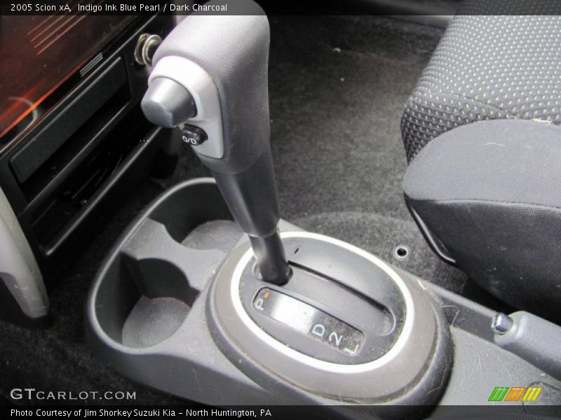 Indigo Ink Blue Pearl / Dark Charcoal 2005 Scion xA