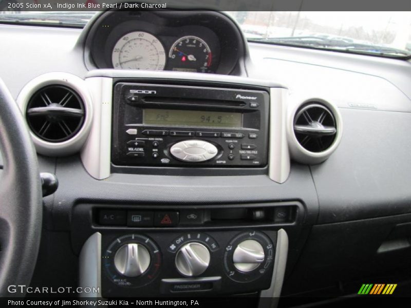 Indigo Ink Blue Pearl / Dark Charcoal 2005 Scion xA