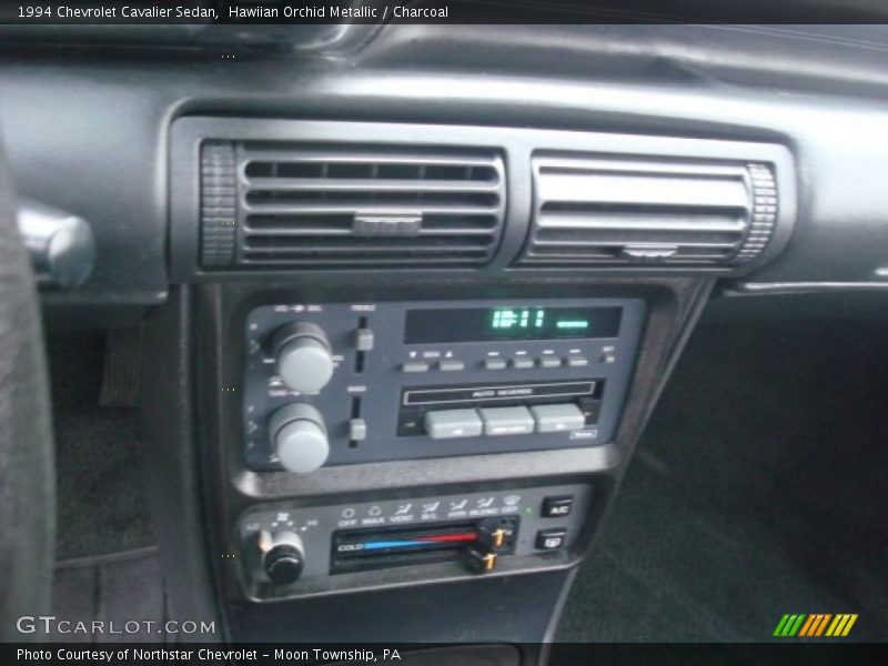 Hawiian Orchid Metallic / Charcoal 1994 Chevrolet Cavalier Sedan