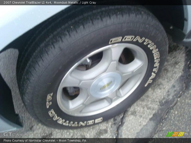 Moondust Metallic / Light Gray 2007 Chevrolet TrailBlazer LS 4x4