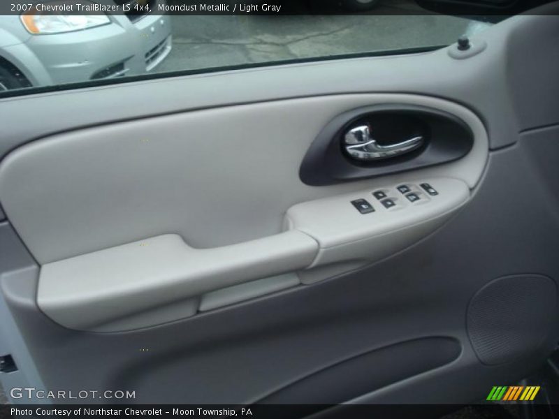 Moondust Metallic / Light Gray 2007 Chevrolet TrailBlazer LS 4x4