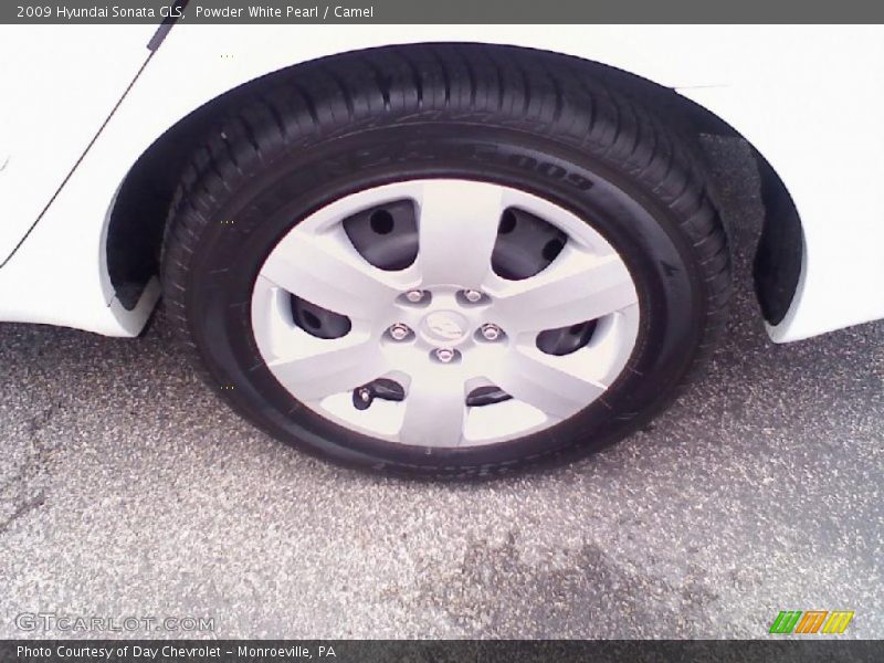 Powder White Pearl / Camel 2009 Hyundai Sonata GLS