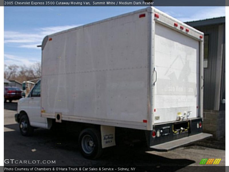 Summit White / Medium Dark Pewter 2005 Chevrolet Express 3500 Cutaway Moving Van