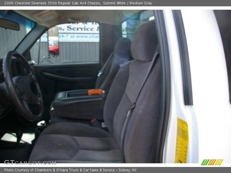 Summit White / Medium Gray 2006 Chevrolet Silverado 3500 Regular Cab 4x4 Chassis