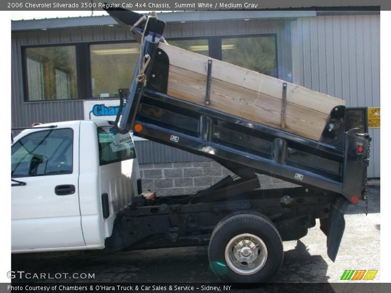 Summit White / Medium Gray 2006 Chevrolet Silverado 3500 Regular Cab 4x4 Chassis