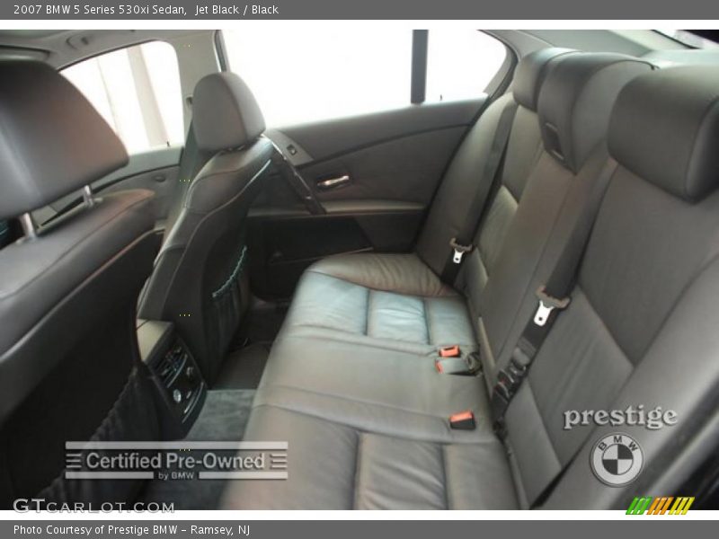 Jet Black / Black 2007 BMW 5 Series 530xi Sedan