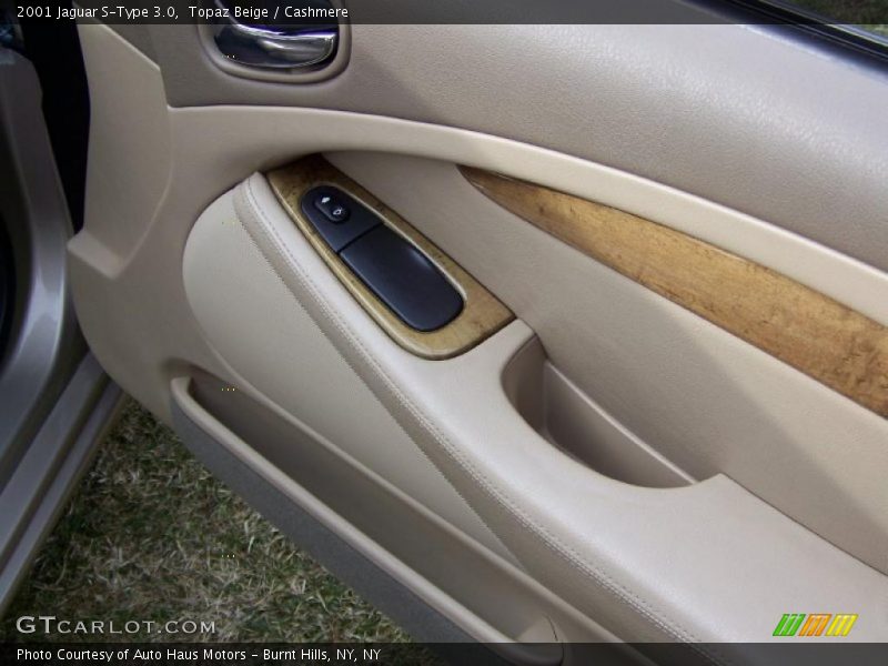 Topaz Beige / Cashmere 2001 Jaguar S-Type 3.0