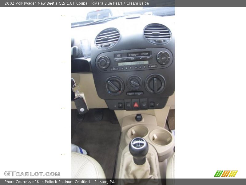 Riviera Blue Pearl / Cream Beige 2002 Volkswagen New Beetle GLS 1.8T Coupe