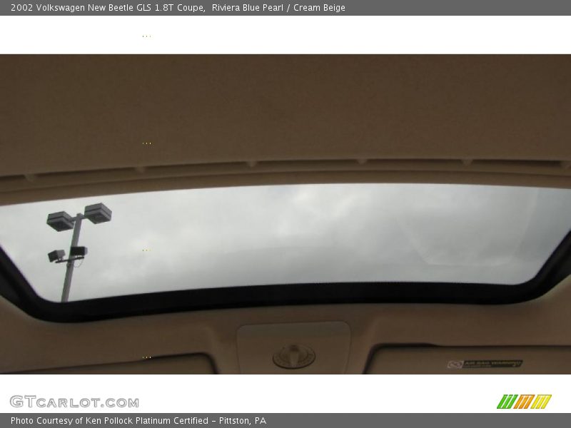 Riviera Blue Pearl / Cream Beige 2002 Volkswagen New Beetle GLS 1.8T Coupe