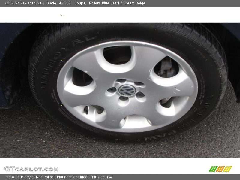 Riviera Blue Pearl / Cream Beige 2002 Volkswagen New Beetle GLS 1.8T Coupe