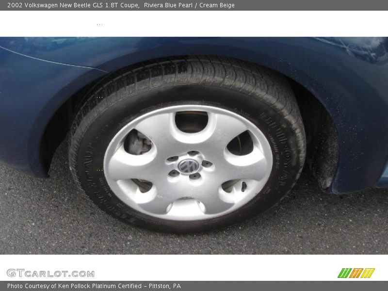 Riviera Blue Pearl / Cream Beige 2002 Volkswagen New Beetle GLS 1.8T Coupe