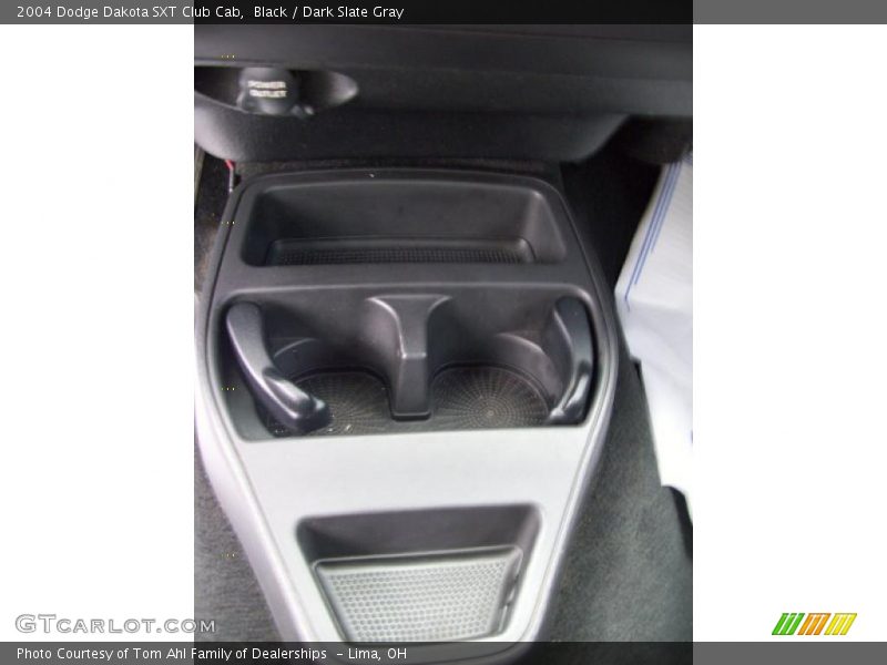 Black / Dark Slate Gray 2004 Dodge Dakota SXT Club Cab