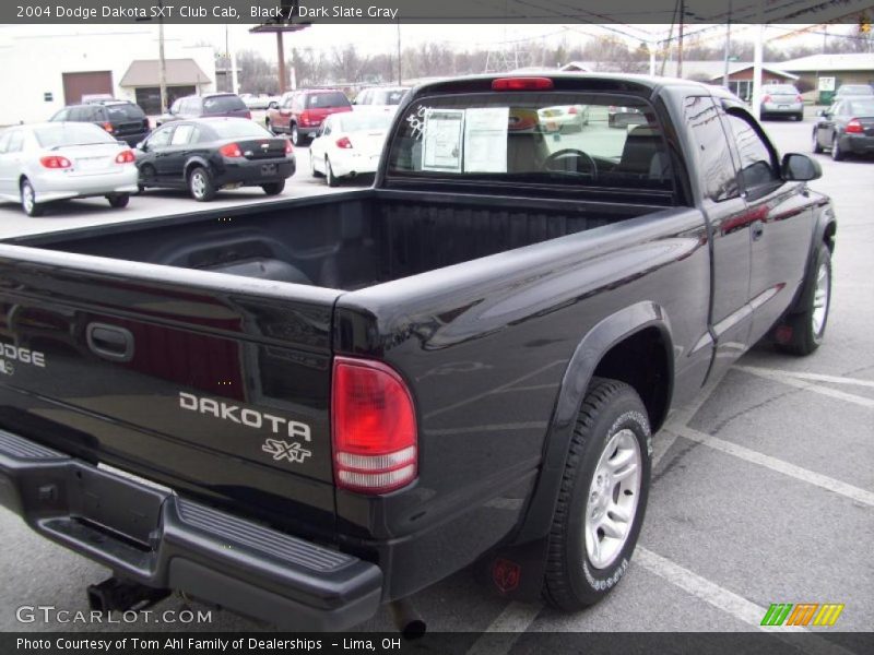 Black / Dark Slate Gray 2004 Dodge Dakota SXT Club Cab