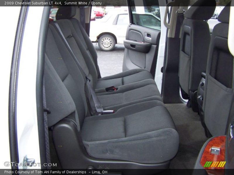 Summit White / Ebony 2009 Chevrolet Suburban LT 4x4