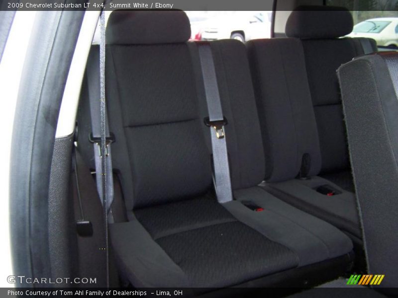 Summit White / Ebony 2009 Chevrolet Suburban LT 4x4