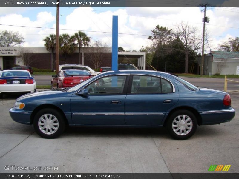 Pearl Blue Metallic / Light Graphite 2001 Lincoln Continental