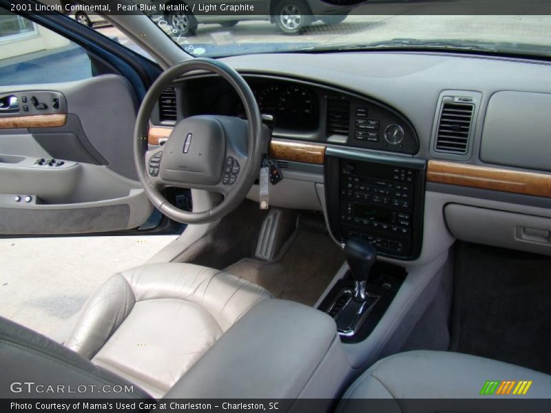 Pearl Blue Metallic / Light Graphite 2001 Lincoln Continental