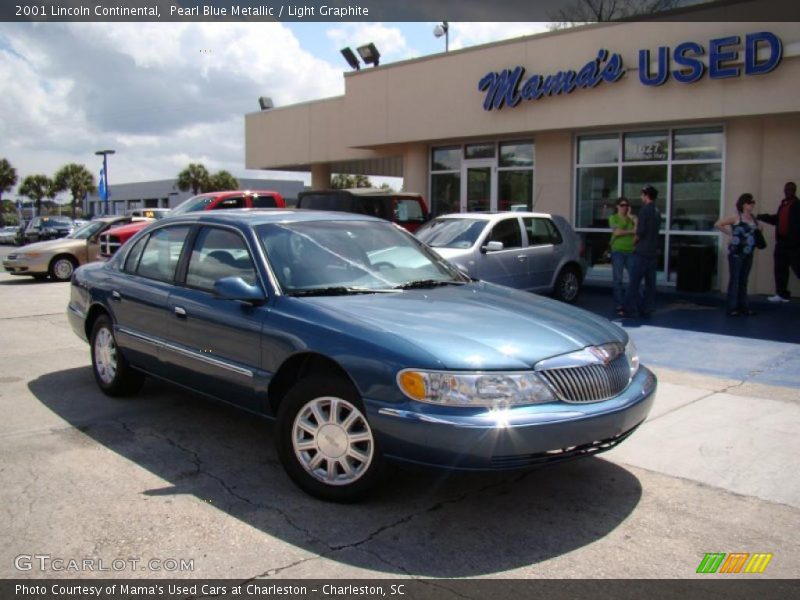 Pearl Blue Metallic / Light Graphite 2001 Lincoln Continental