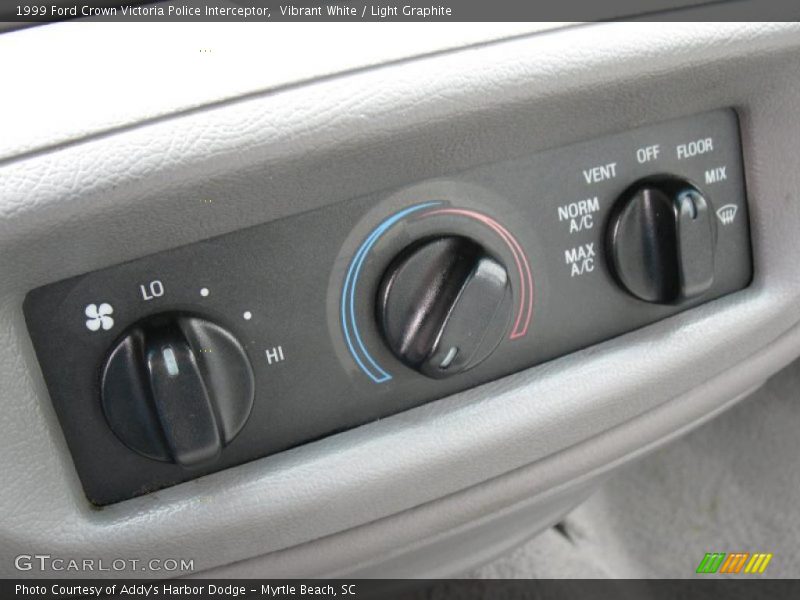 Vibrant White / Light Graphite 1999 Ford Crown Victoria Police Interceptor