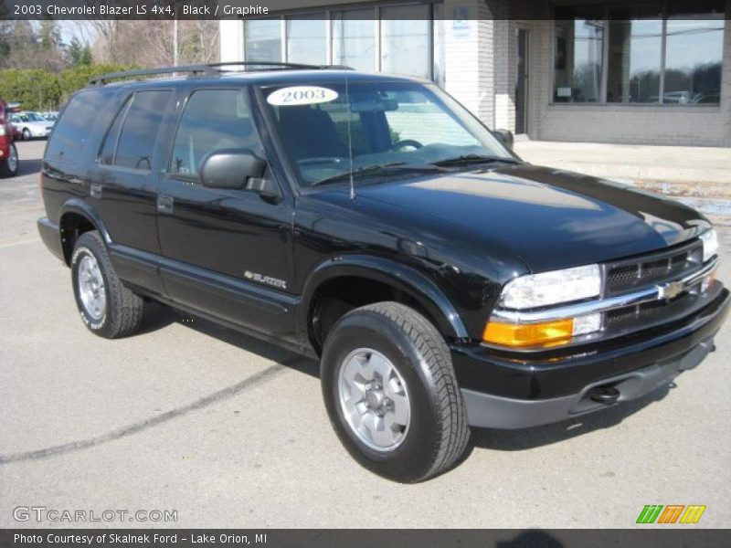 Black / Graphite 2003 Chevrolet Blazer LS 4x4