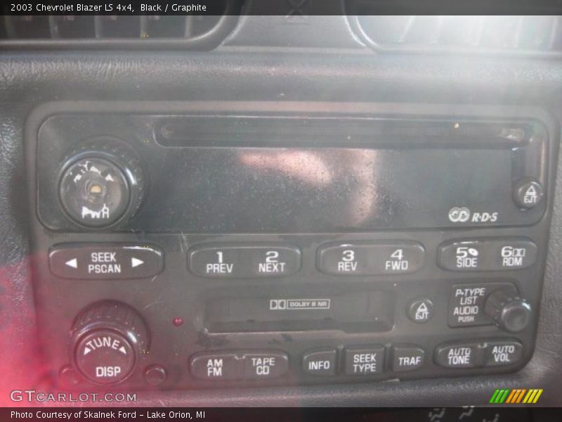 Black / Graphite 2003 Chevrolet Blazer LS 4x4